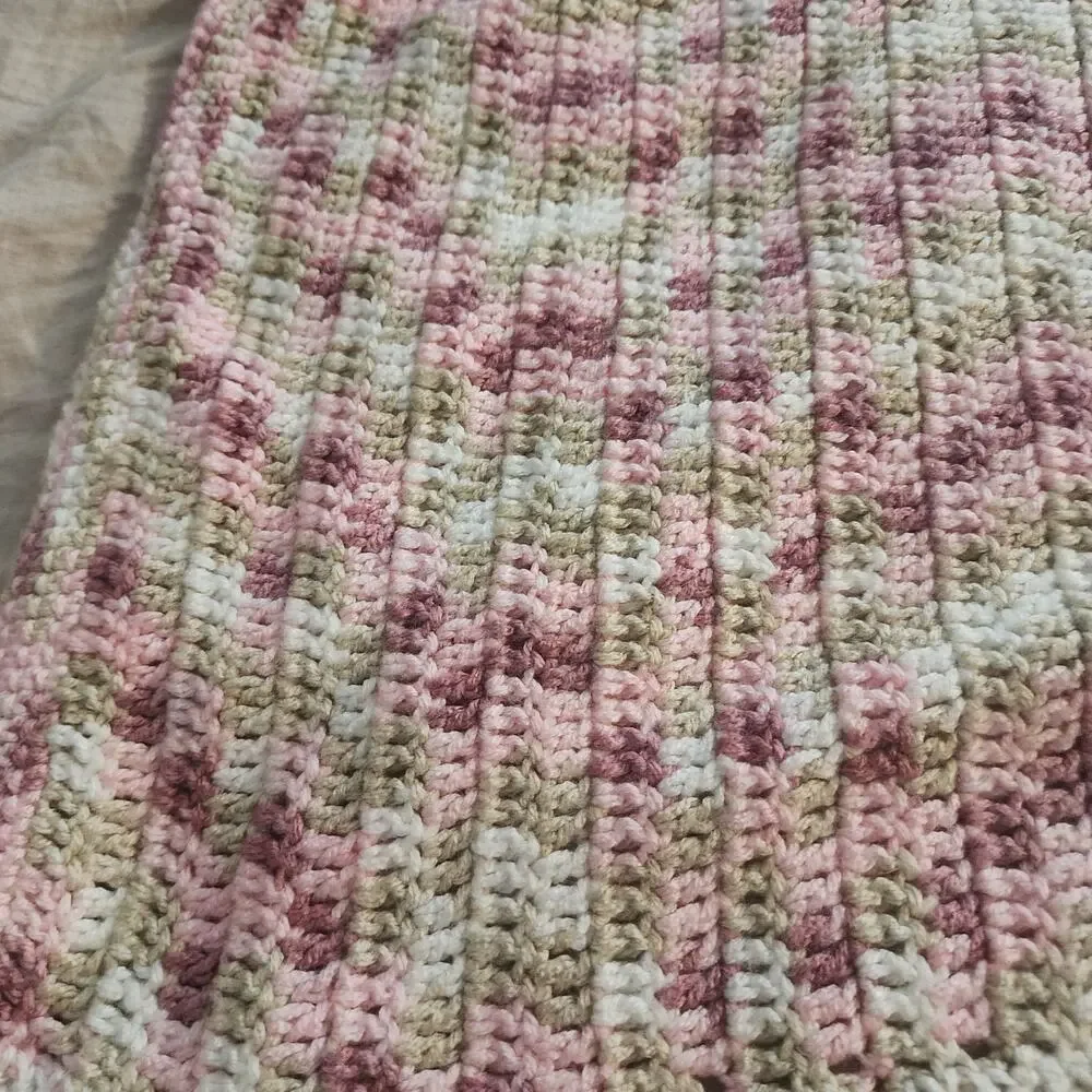 Handmade Crochet Pink and White Baby Throw Blanket 45 x 56